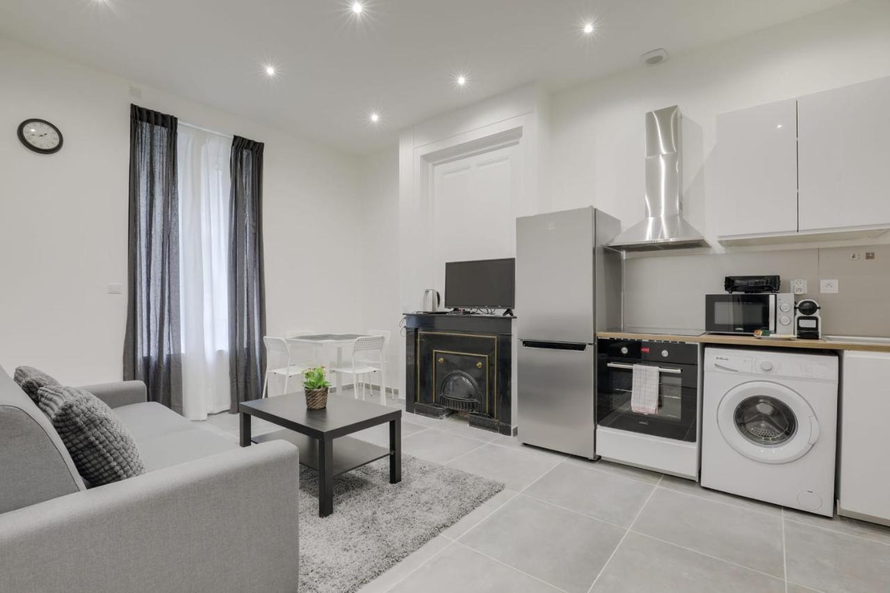 Apartamento Guestready - 1-Br, 5 Minutes From Train Station Lyon Exterior foto