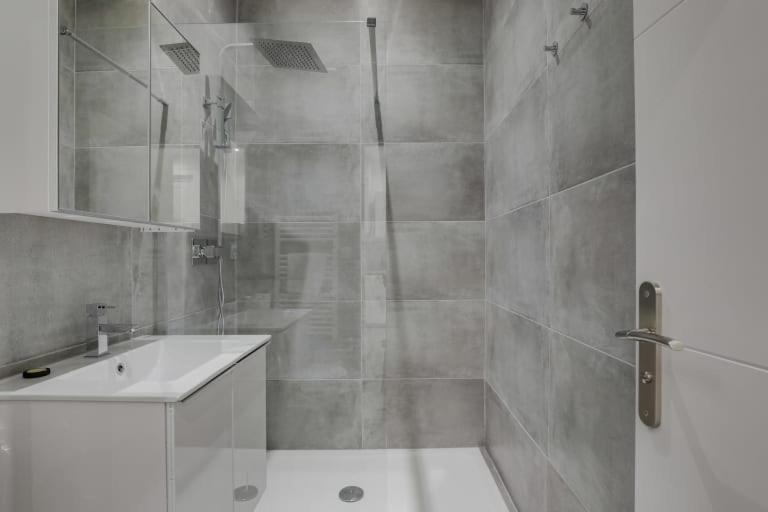 Apartamento Guestready - 1-Br, 5 Minutes From Train Station Lyon Exterior foto